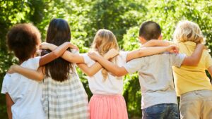 métier éducateur petite enfance étranger